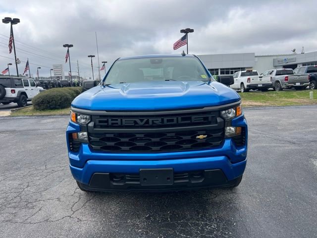 Used 2023 Chevrolet Silverado 1500 Custom image 3