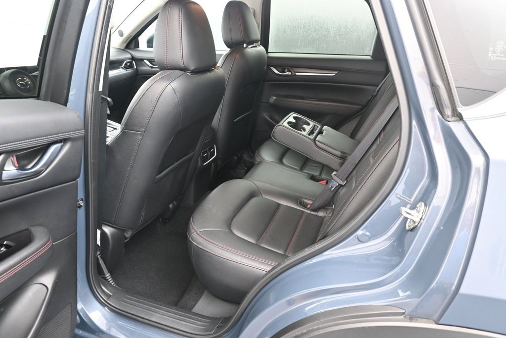 Used 2025 MAZDA CX-5 Carbon Edition AWD/4WD image 16