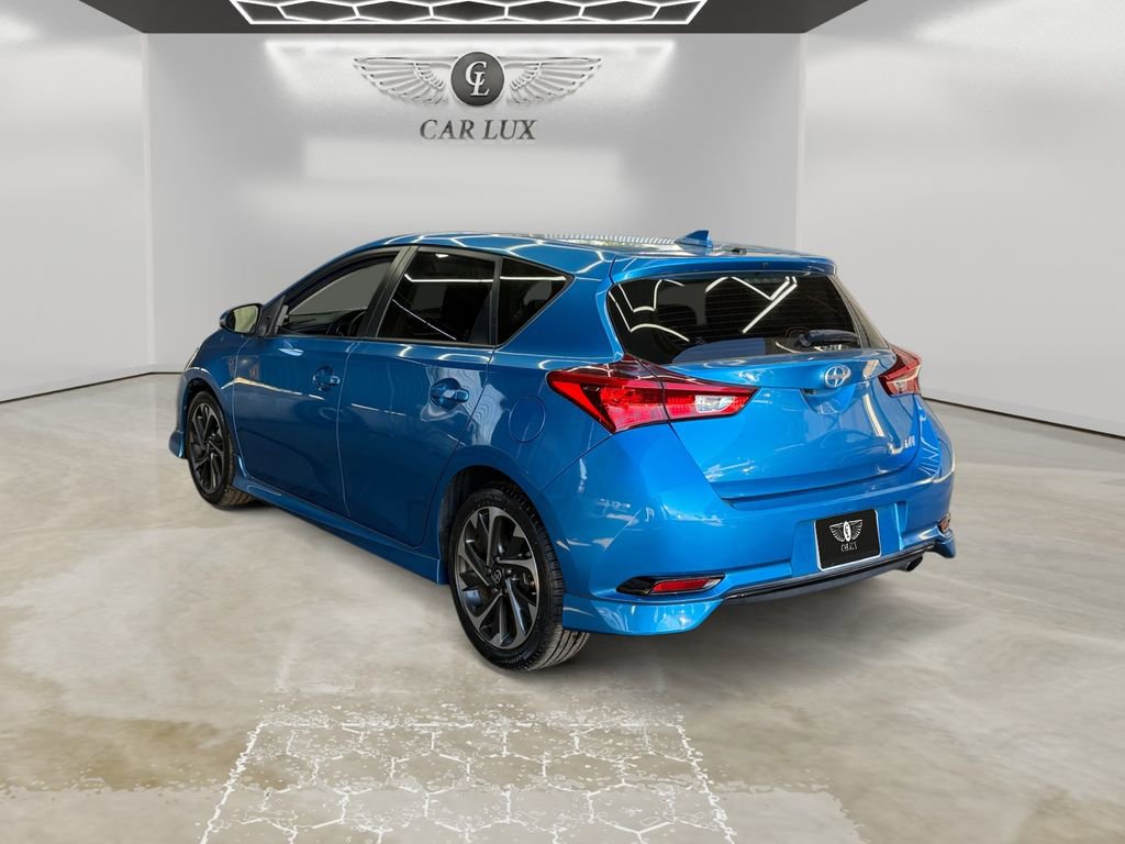 Used 2016 Scion iM image 3