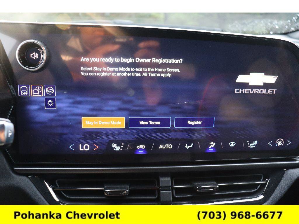 New 2026 Chevrolet Equinox EV RS FWD image 15