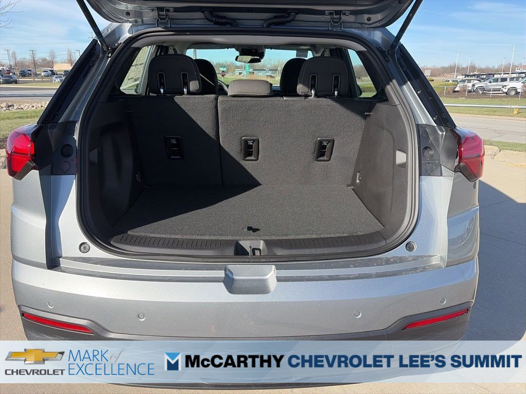 New 2027 Chevrolet Bolt LT w/ Comfort Package FWD image 36