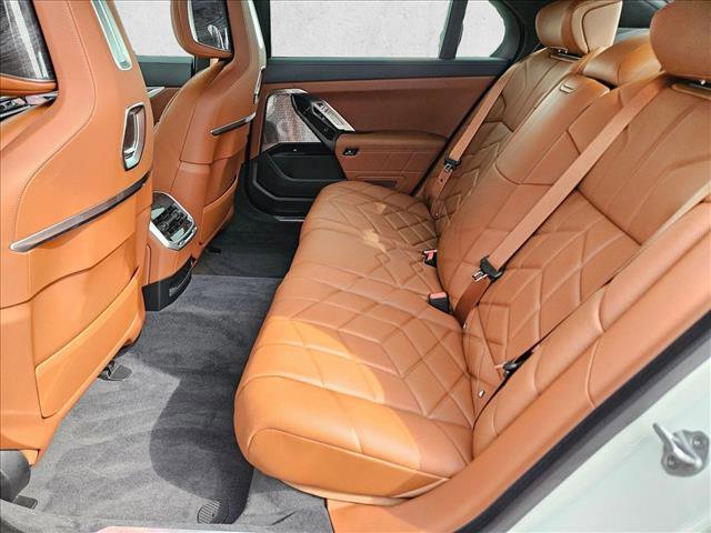 New 2026 BMW i7 xDrive60 image 15