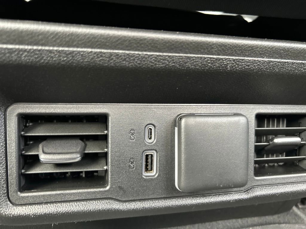 Used 2023 Chevrolet Silverado 1500 RST image 17