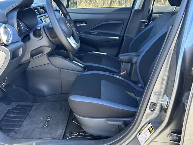 Certified 2025 Nissan Versa SV w/ Trunk Package image 10