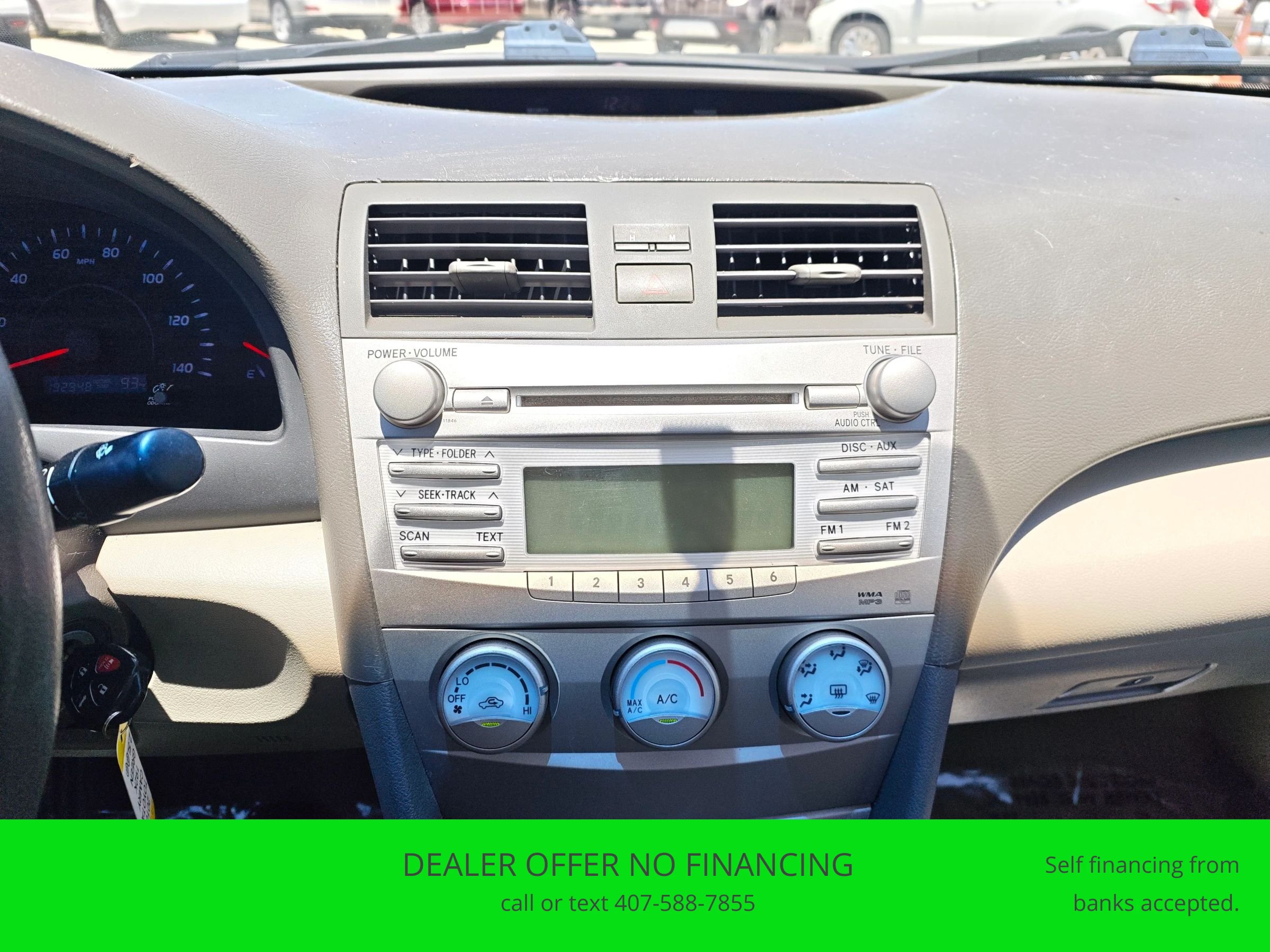 Used 2010 Toyota Camry XLE FWD image 19