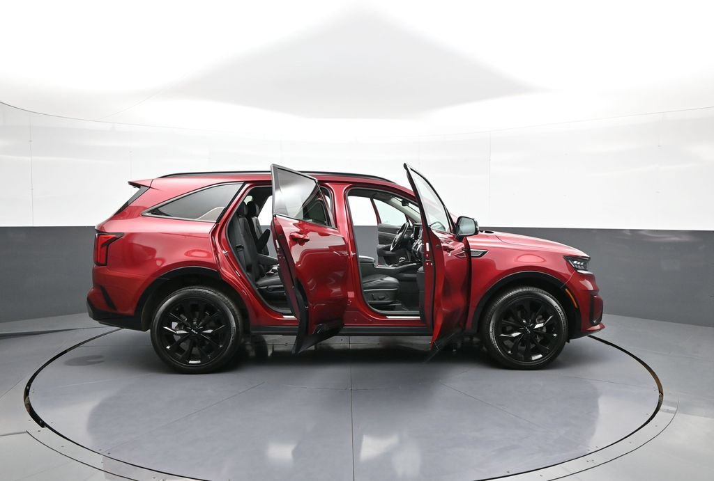Certified 2023 Kia Sorento SX AWD/4WD image 44