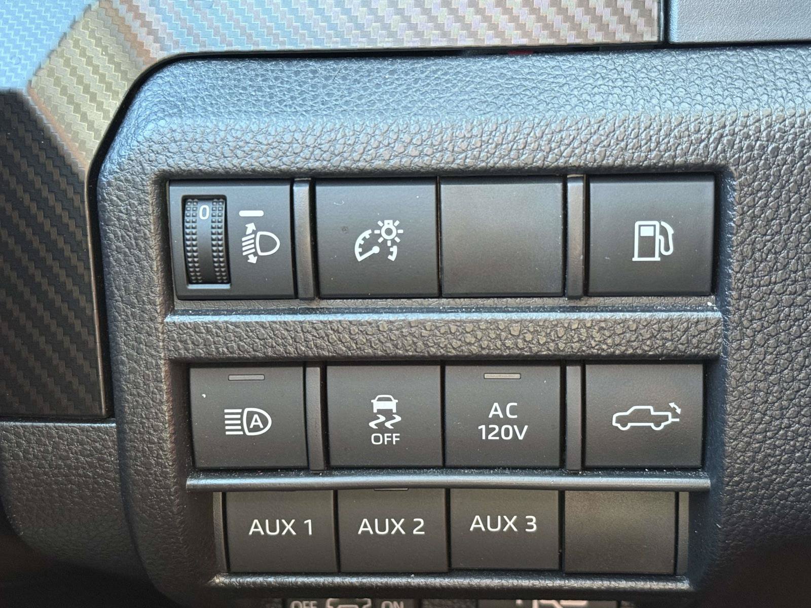 Used 2024 Toyota Tacoma TRD Pro AWD/4WD image 21