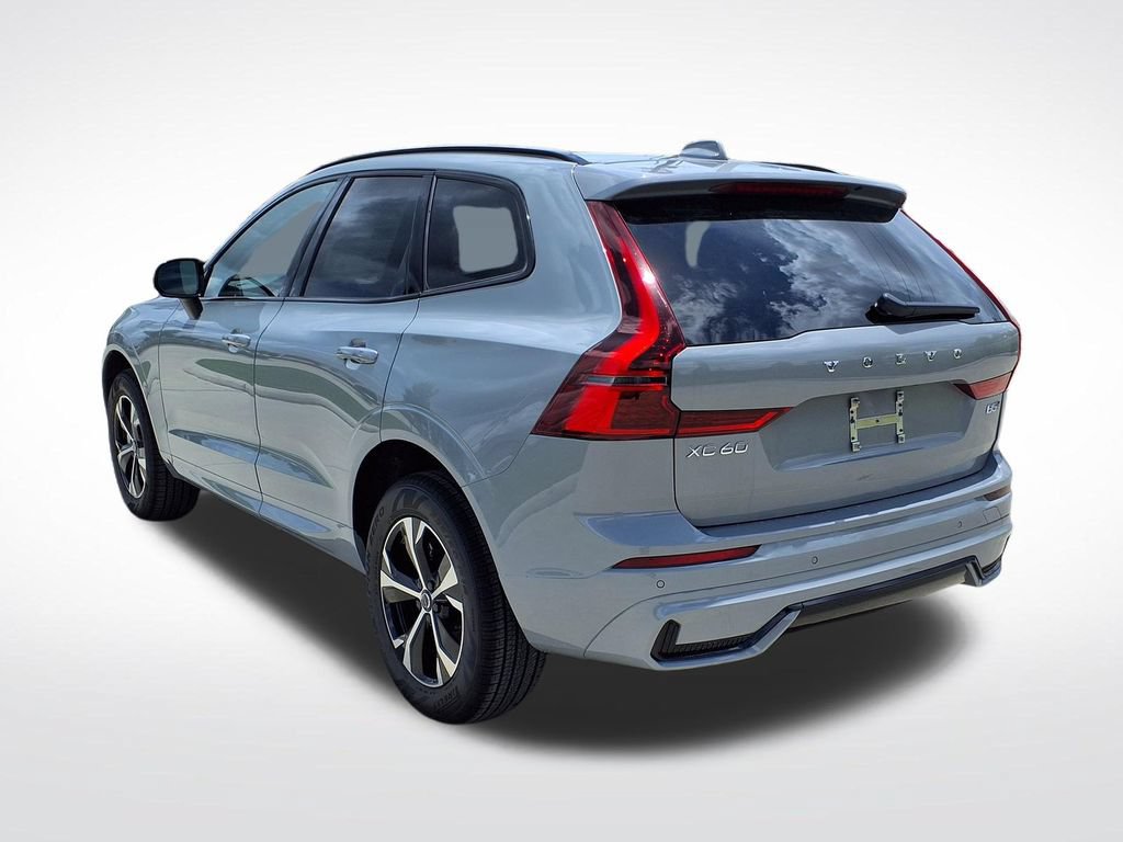 New 2026 Volvo XC60 B5 Core AWD/4WD image 5