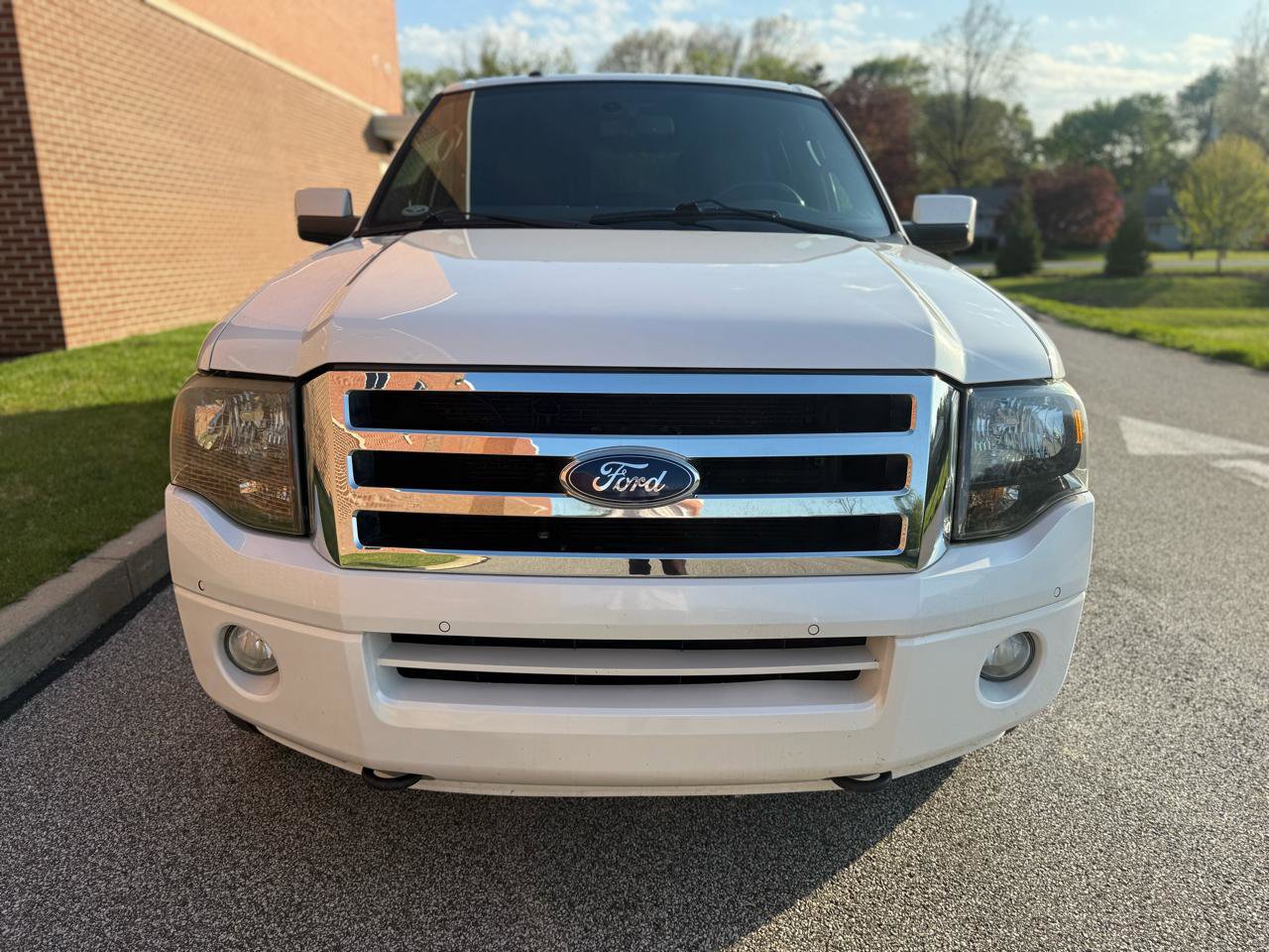 Used 2014 Ford Expedition EL Limited w/ Equipment Group 301A image 2