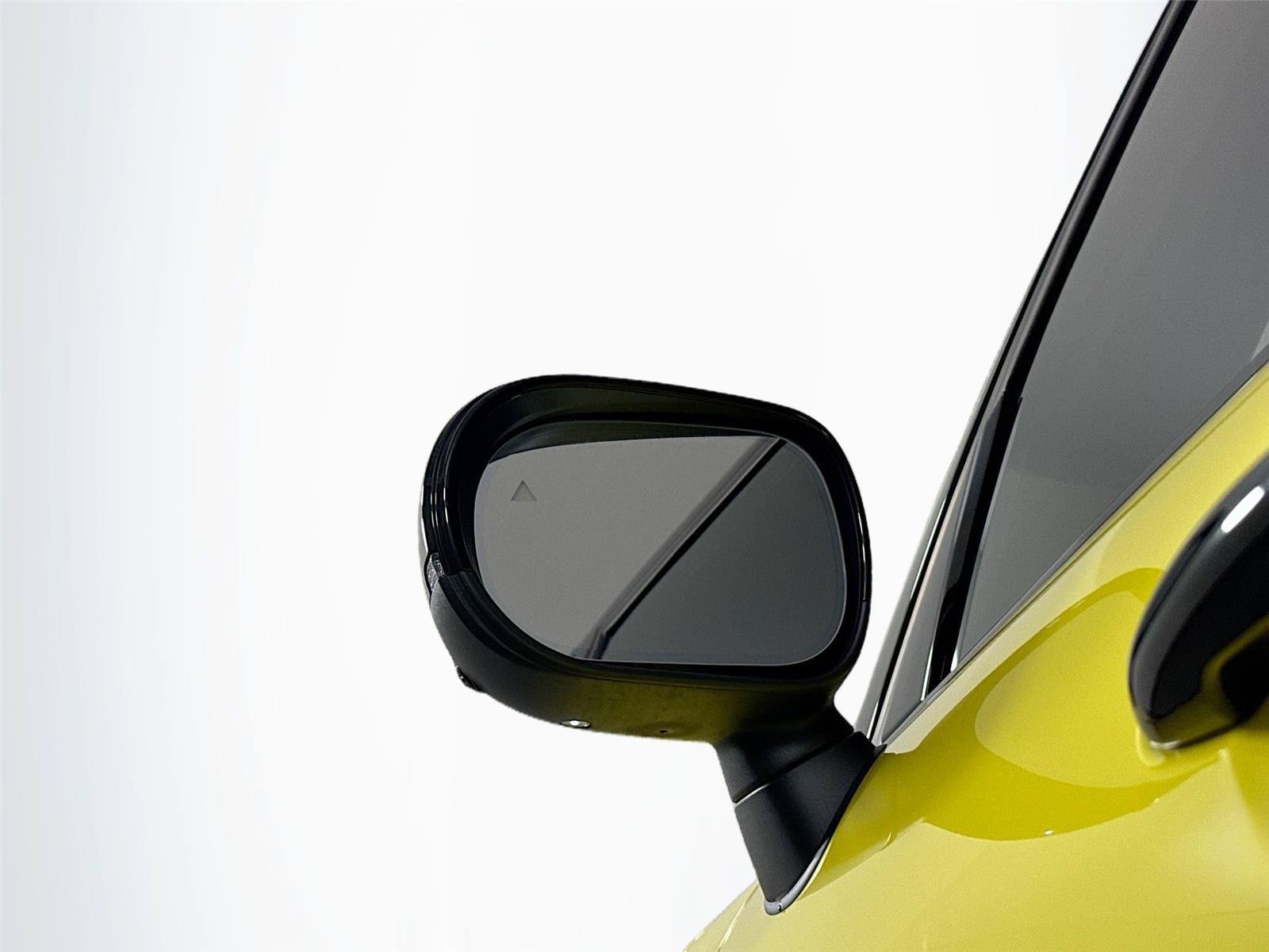 Used 2025 MINI Cooper S FWD image 5