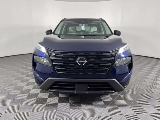 New 2026 Nissan Rogue Dark Armor FWD image 5