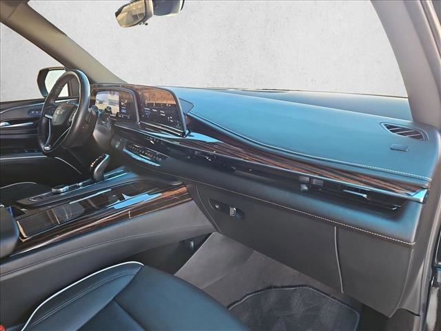 Used 2023 Cadillac Escalade ESV Premium Luxury w/ Performance Package image 25