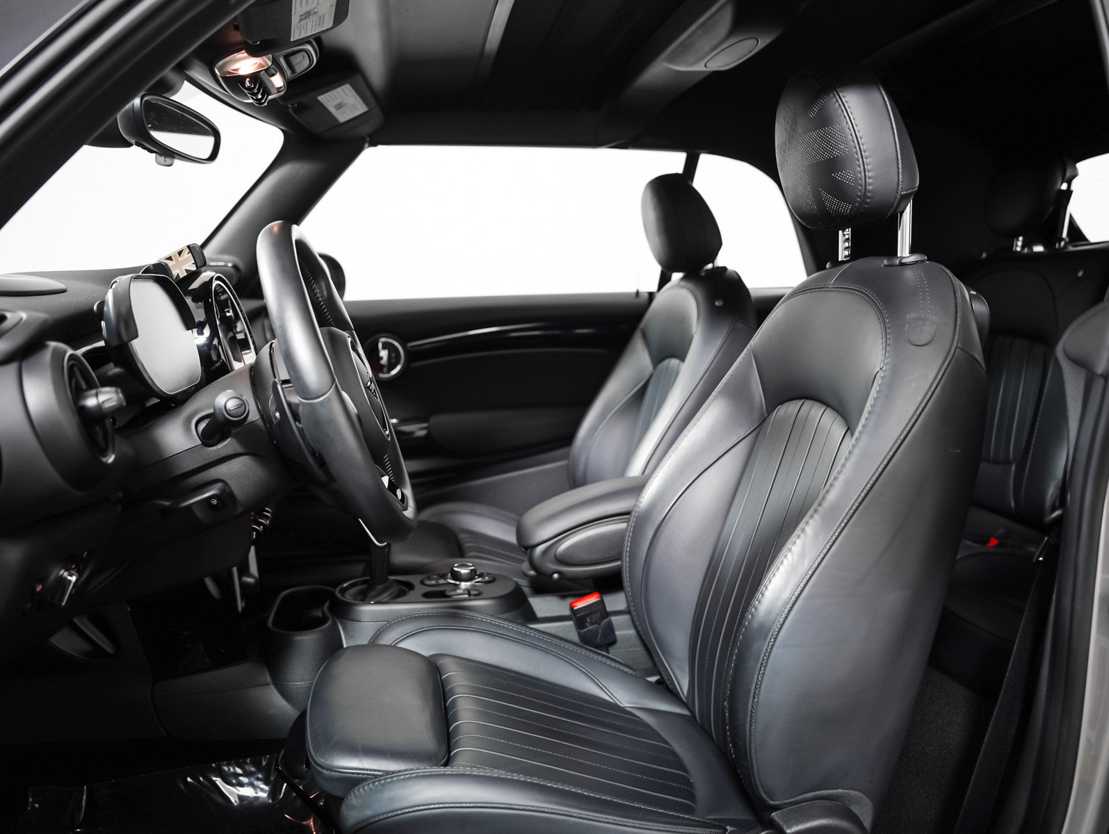 Used 2024 MINI Cooper John Cooper Works FWD image 5