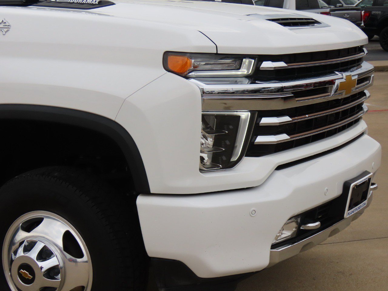 Used 2022 Chevrolet Silverado 3500 High Country w/ Technology Package image 6