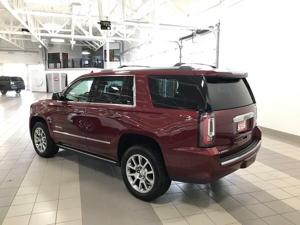 Used 2019 GMC Yukon Denali AWD/4WD image 3