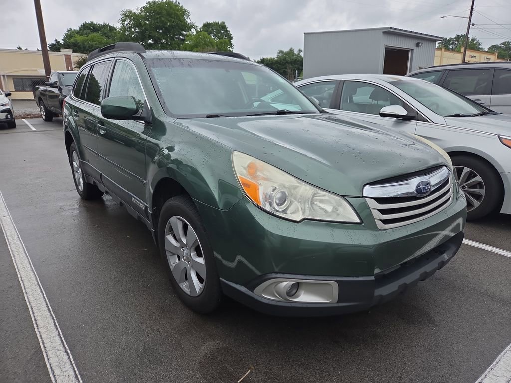 Used 2011 Subaru Outback 2.5i Premium AWD/4WD image 1