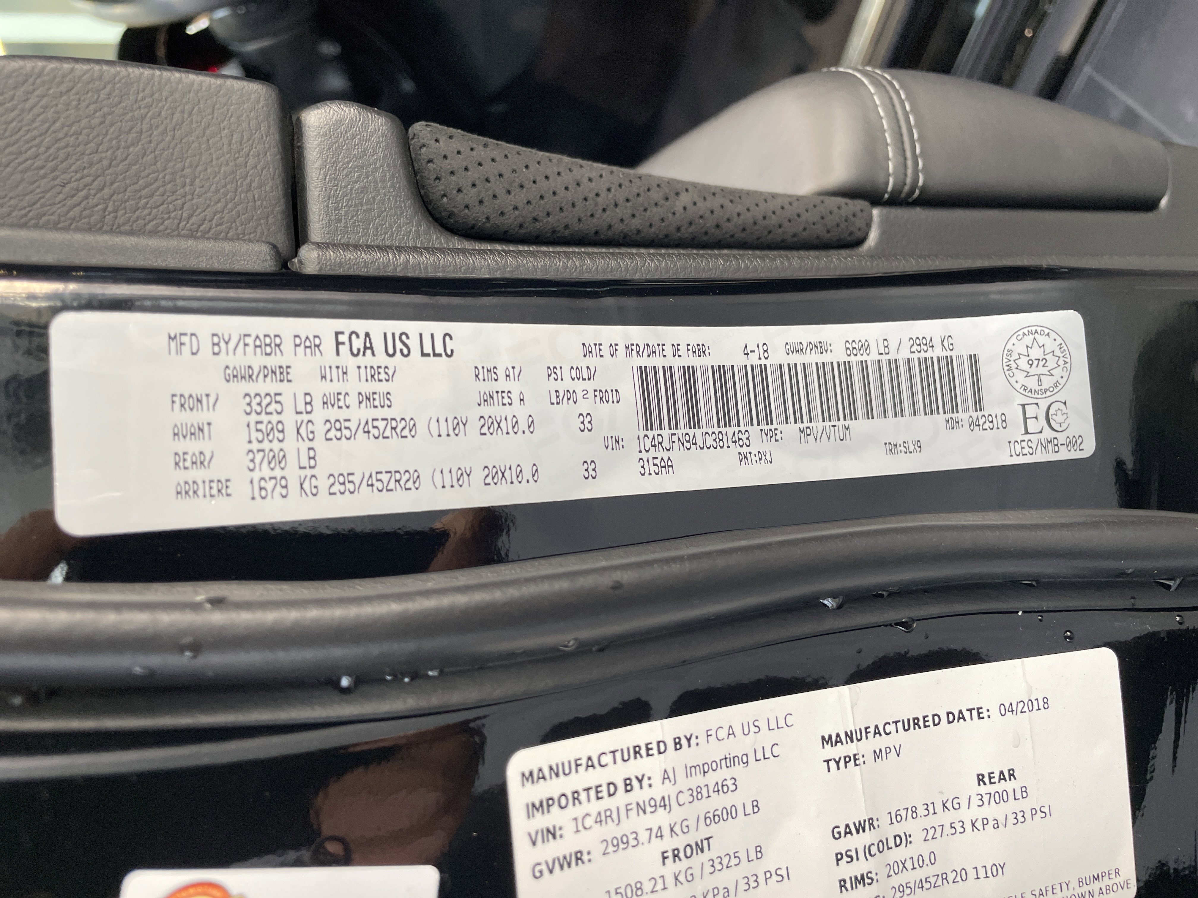 Used 2018 Jeep Grand Cherokee Trackhawk AWD/4WD image 44