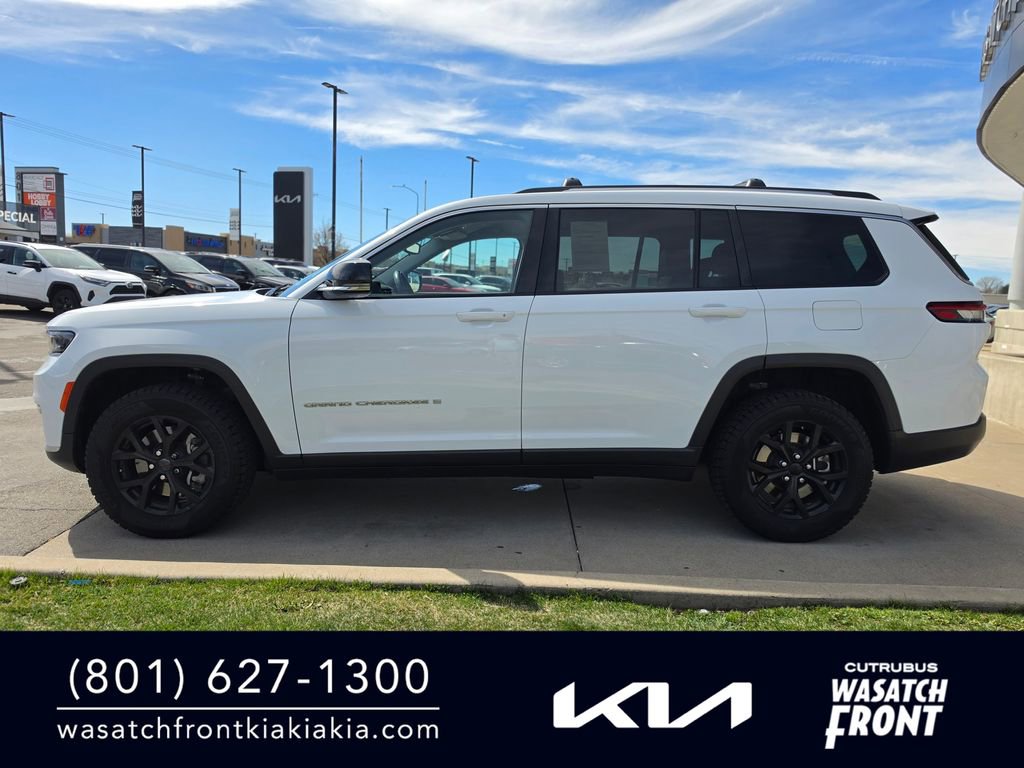 Used 2021 Jeep Grand Cherokee L Limited AWD/4WD image 8