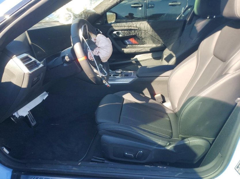 Used 2026 BMW M240i Coupe w/ Premium Package image 6