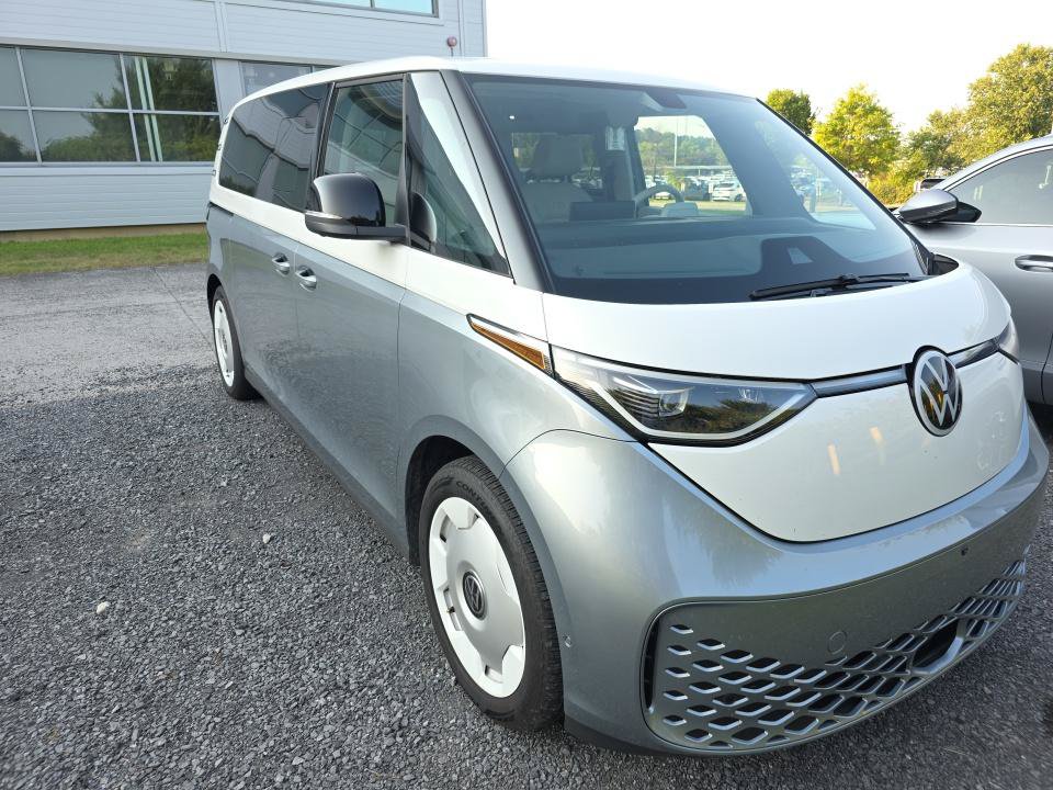 Used 2025 Volkswagen ID. Buzz 1st Edition AWD/4WD image 2