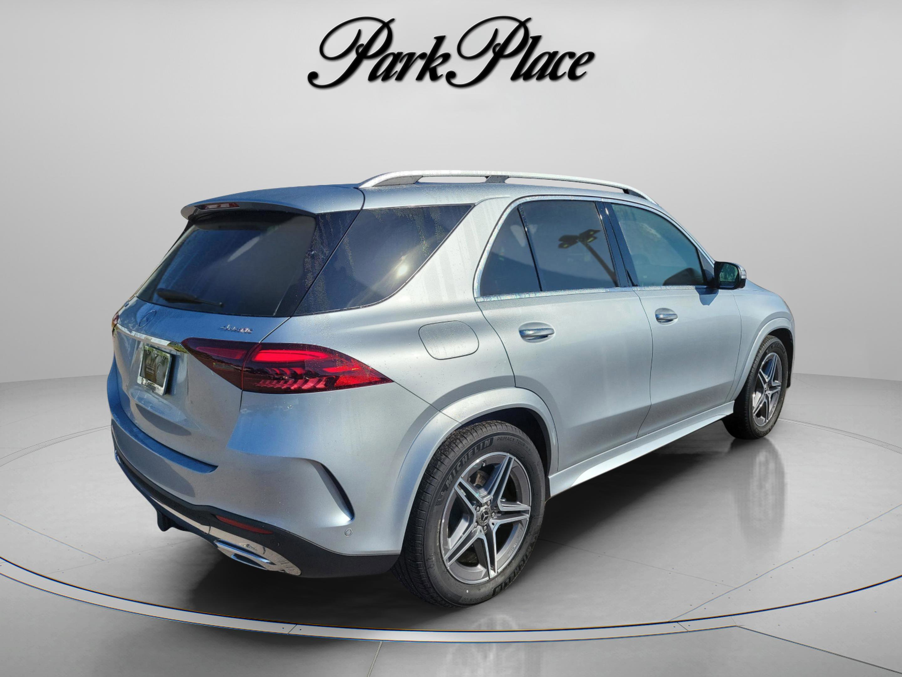 Certified 2026 Mercedes-Benz GLE 450 4MATIC image 4