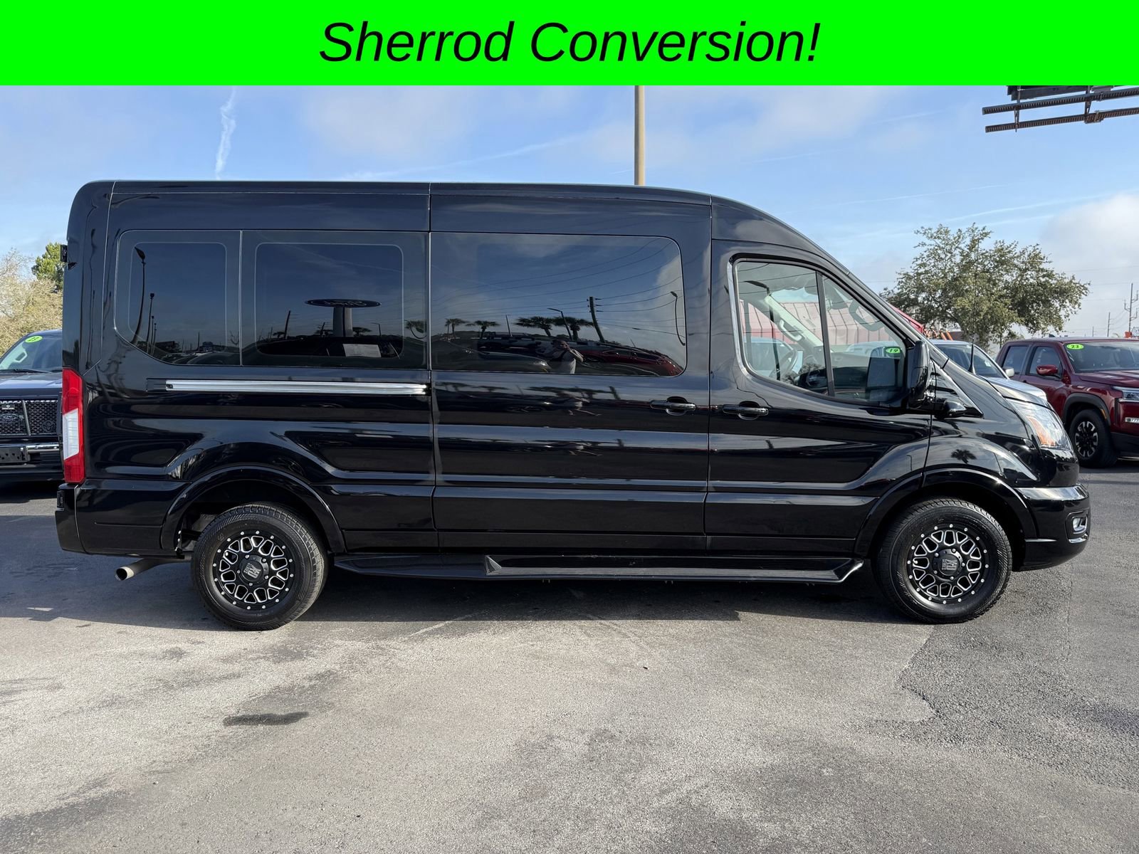 Used 2022 Ford Transit 250 Medium Roof w/ Upfitter Package RWD image 3