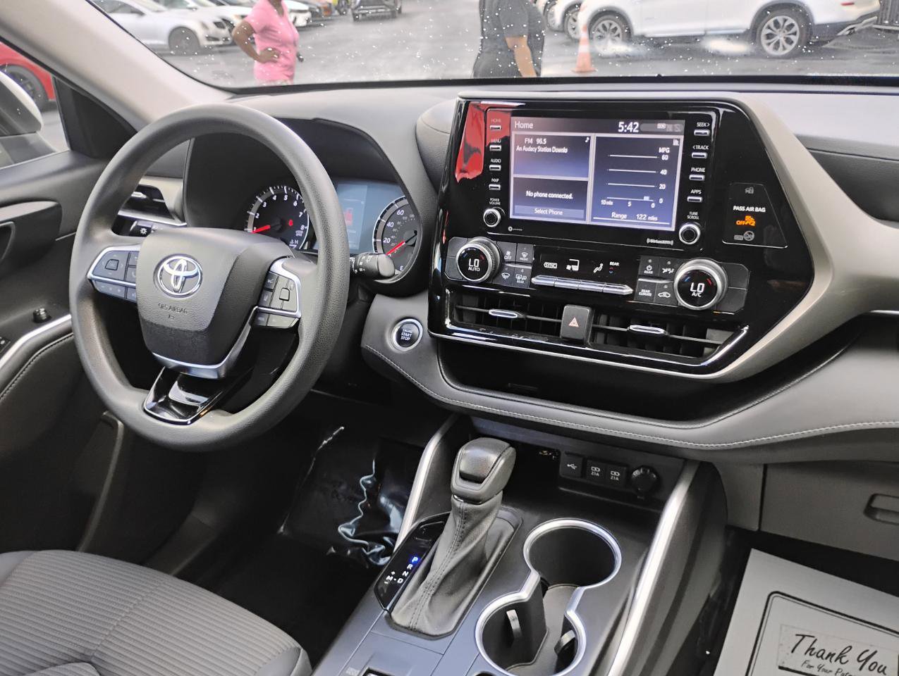 Used 2021 Toyota Highlander L image 77