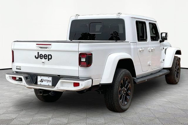 Used 2023 Jeep Gladiator Overland AWD/4WD image 5