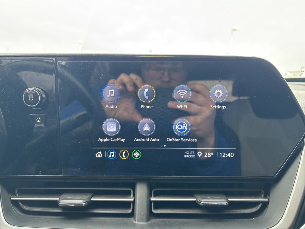 Used 2024 Chevrolet Trax RS w/ Driver Confidence Package image 18