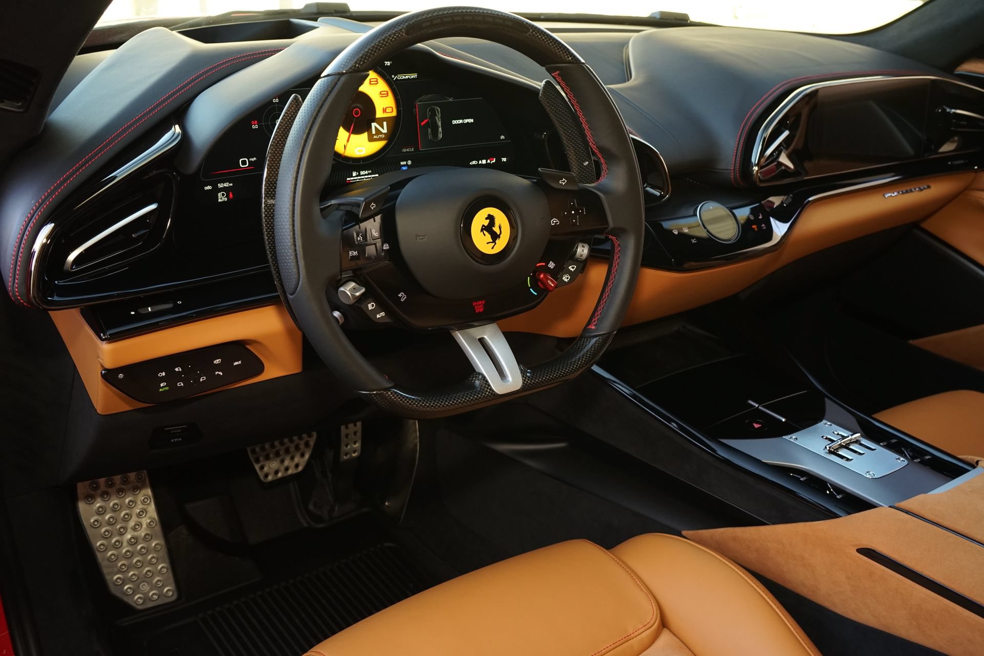 Used 2025 Ferrari Purosangue AWD/4WD image 9