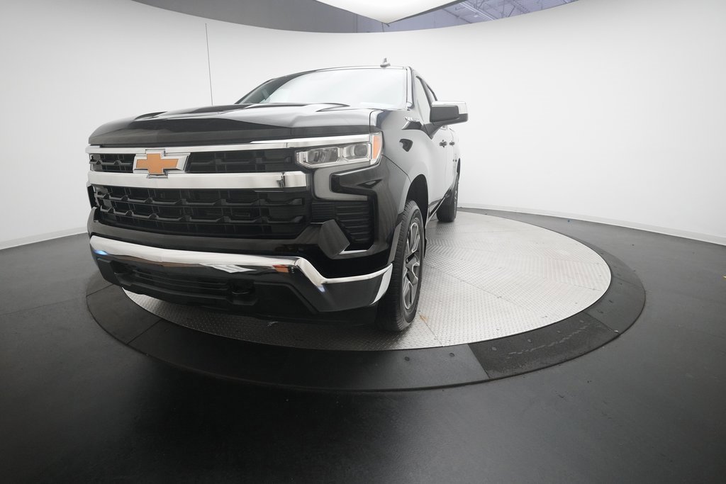Used 2023 Chevrolet Silverado 1500 LT image 32