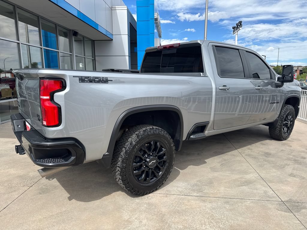 Used 2025 Chevrolet Silverado 2500 LT w/ Trail Boss Package AWD/4WD image 5