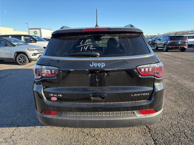 New 2026 Jeep Compass Limited image 4