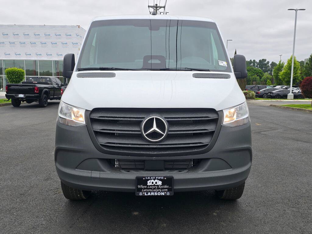 New 2026 Mercedes-Benz Sprinter 2500 image 9