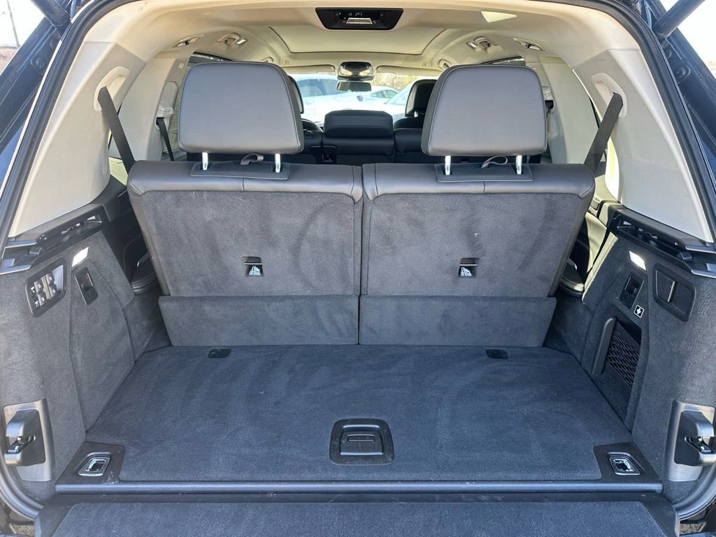 Certified 2023 BMW X7 xDrive40i w/ Premium Package image 29