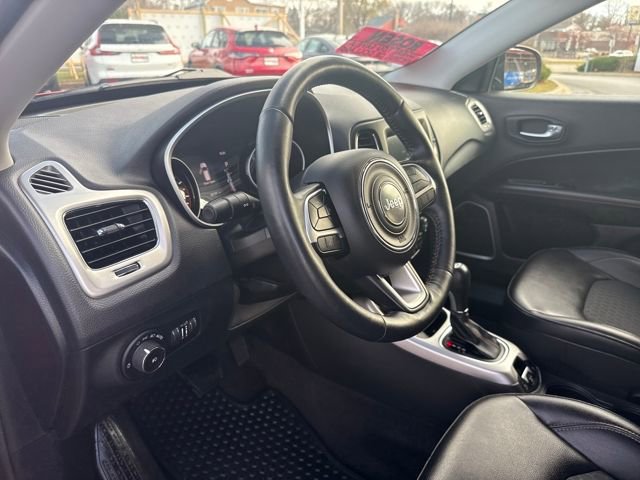 Used 2018 Jeep Compass Latitude w/ Popular Equipment Group image 14