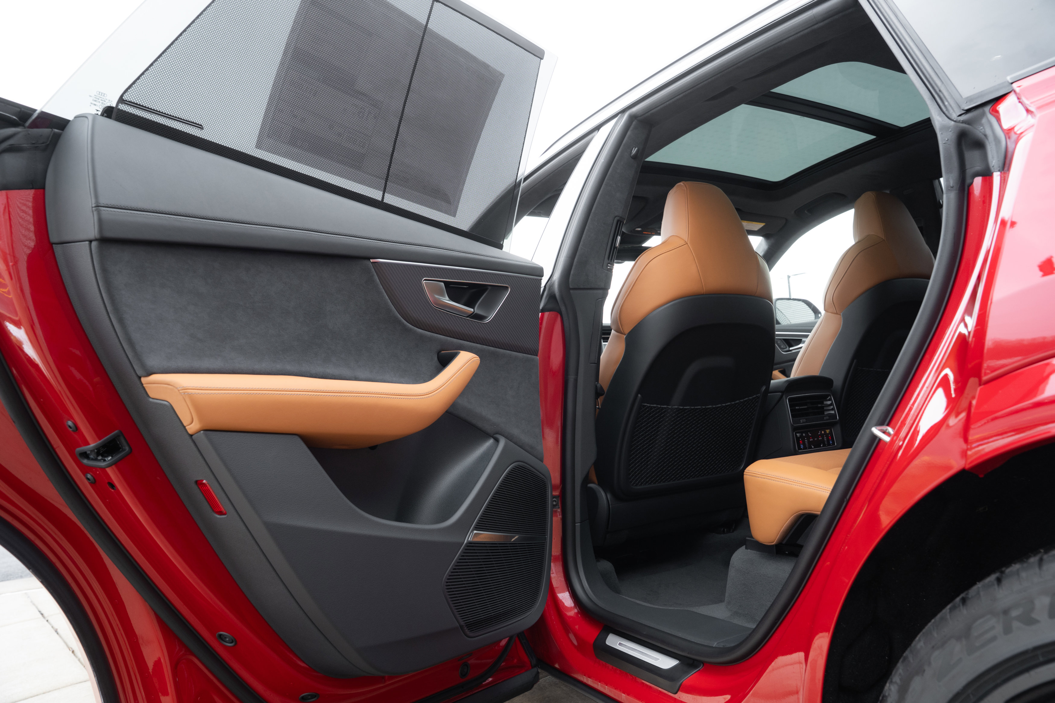 New 2026 Audi RS Q8 performance image 36