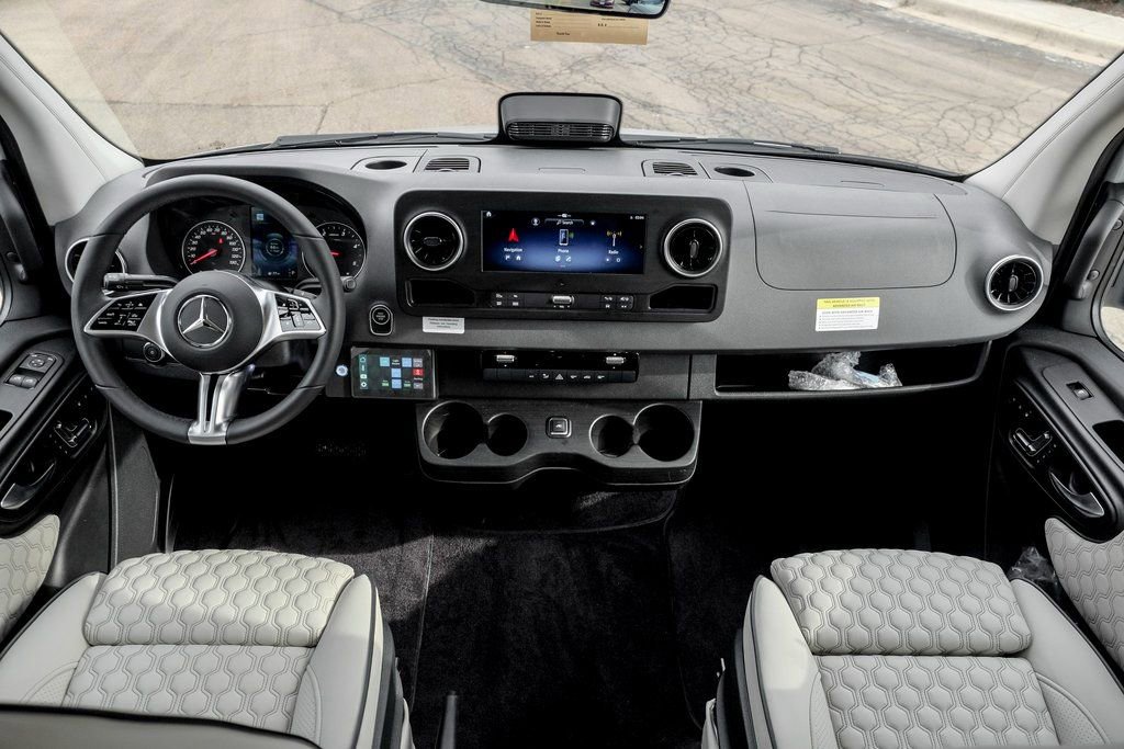 New 2025 Mercedes-Benz Sprinter 3500 image 25