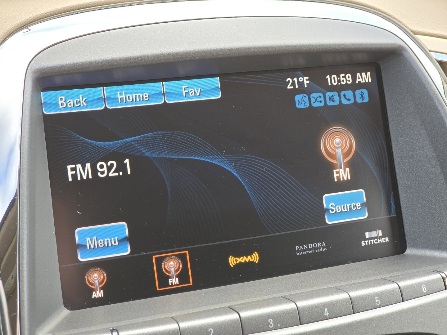 Used 2013 Buick LaCrosse Leather image 6