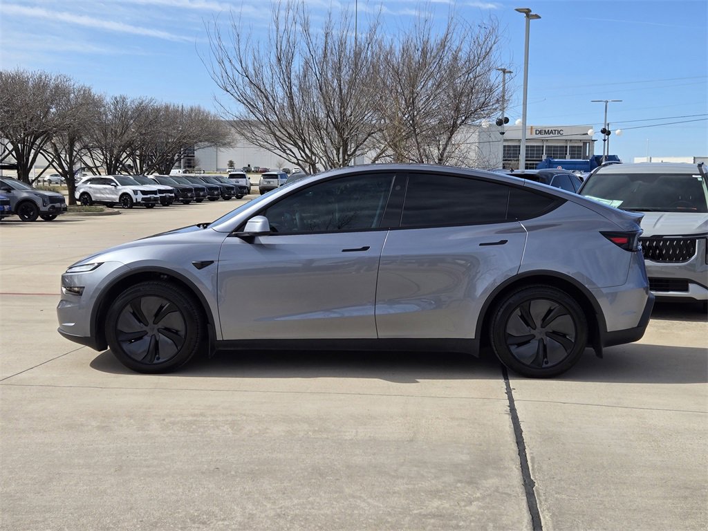 Used 2026 Tesla Model Y Long Range image 12