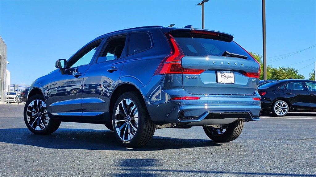 New 2026 Volvo XC60 B5 Plus w/ Climate Package image 4