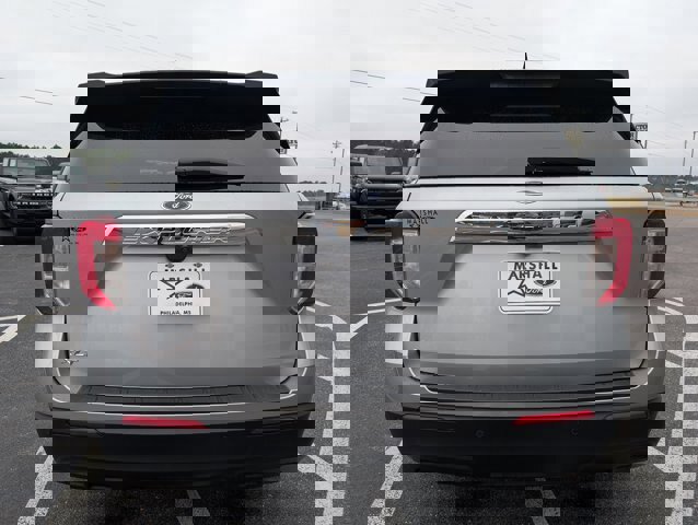 Certified 2023 Ford Explorer XLT image 4
