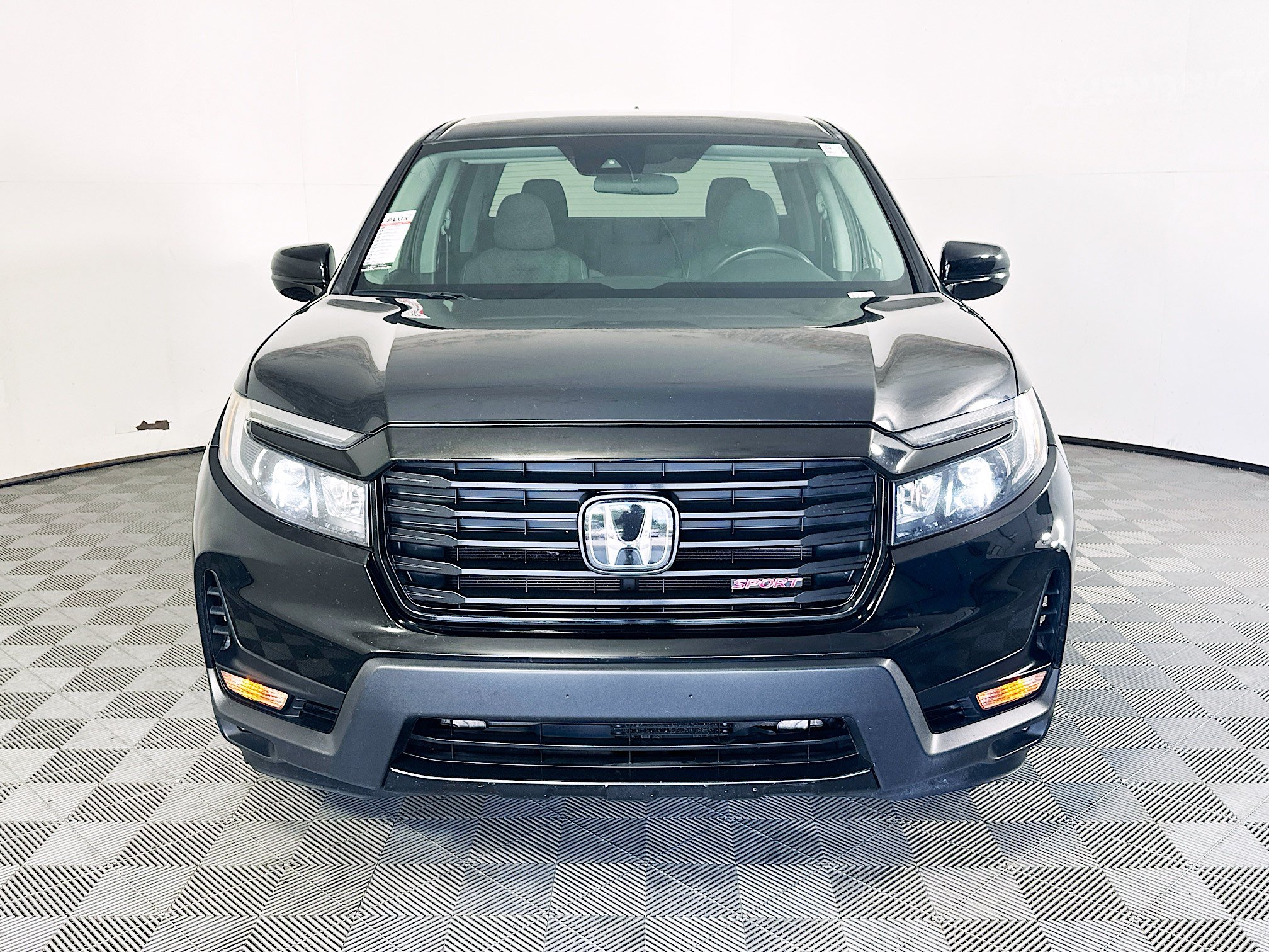 Used 2022 Honda Ridgeline Sport image 8