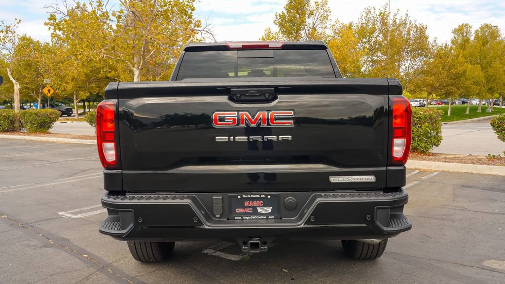 New 2026 GMC Sierra 1500 Elevation w/ Elevation Premium Package AWD/4WD image 9