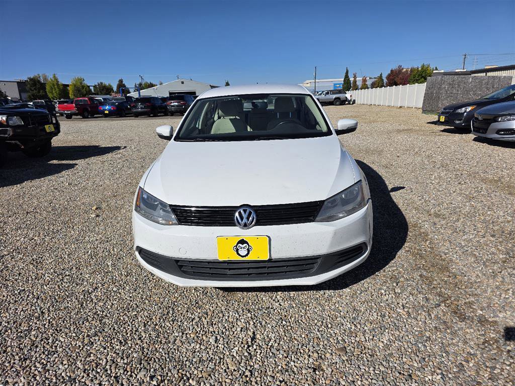 Used 2012 Volkswagen Jetta SE image 2