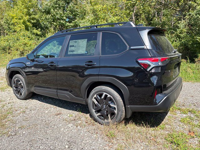 New 2026 Subaru Forester Premium AWD/4WD image 3