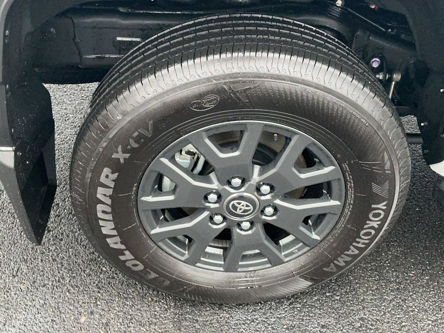 Used 2025 Toyota 4Runner SR5 image 6