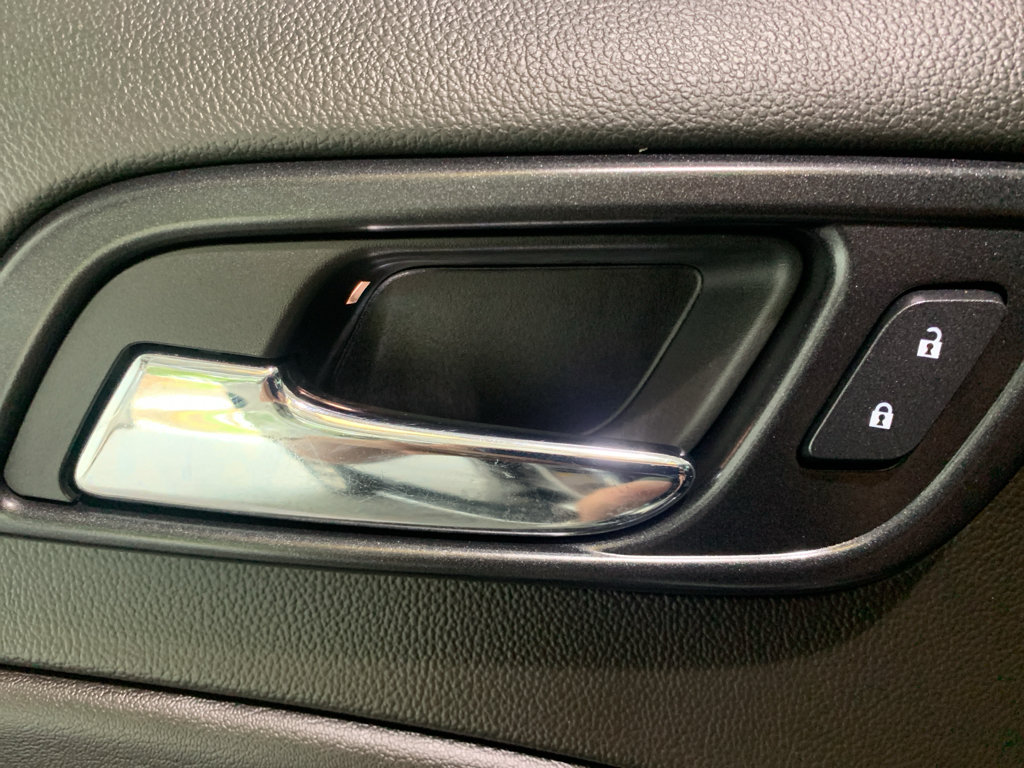 Used 2019 Chevrolet Tahoe Premier RWD image 31