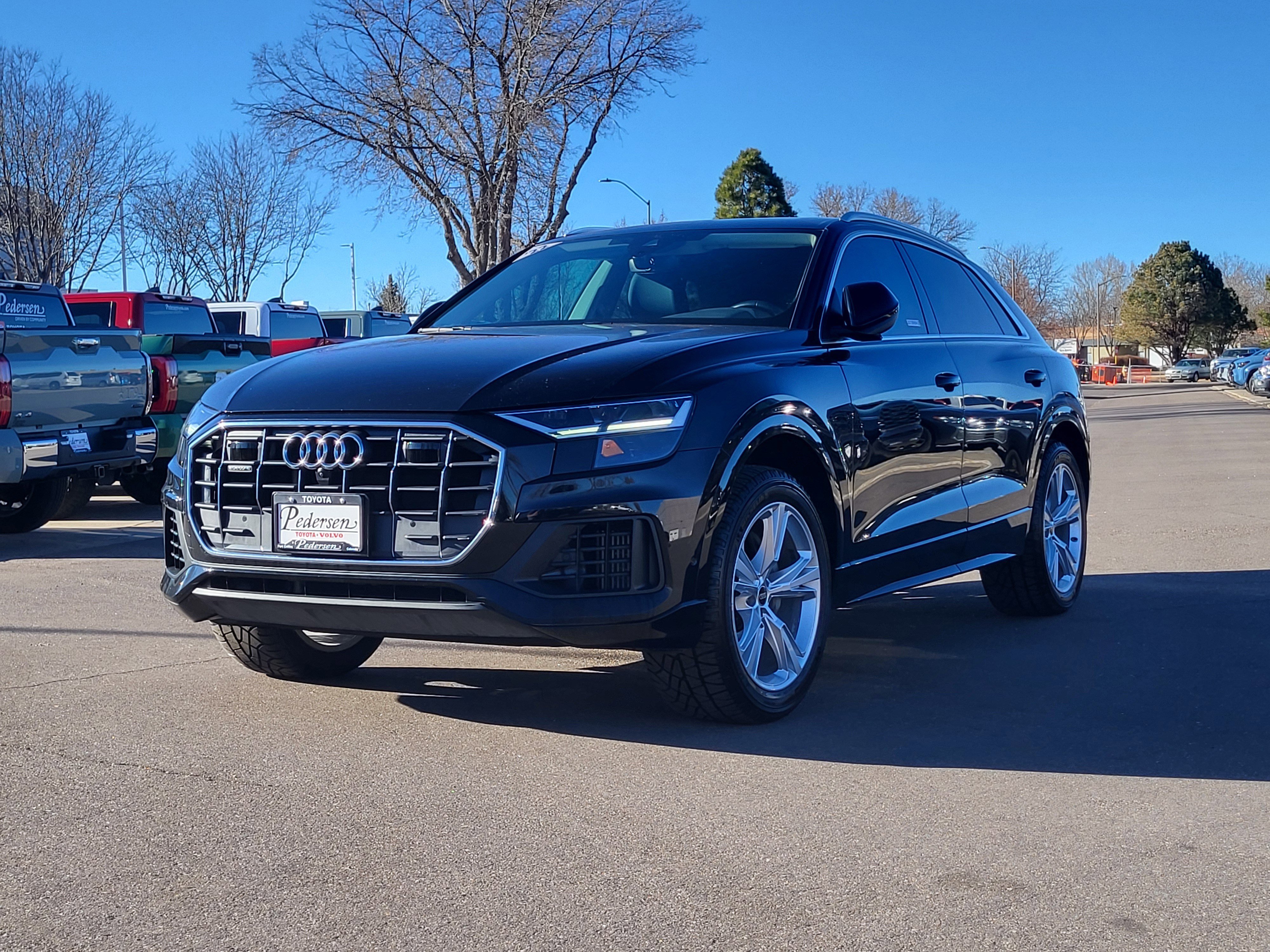 Used 2022 Audi Q8 Premium Plus image 3