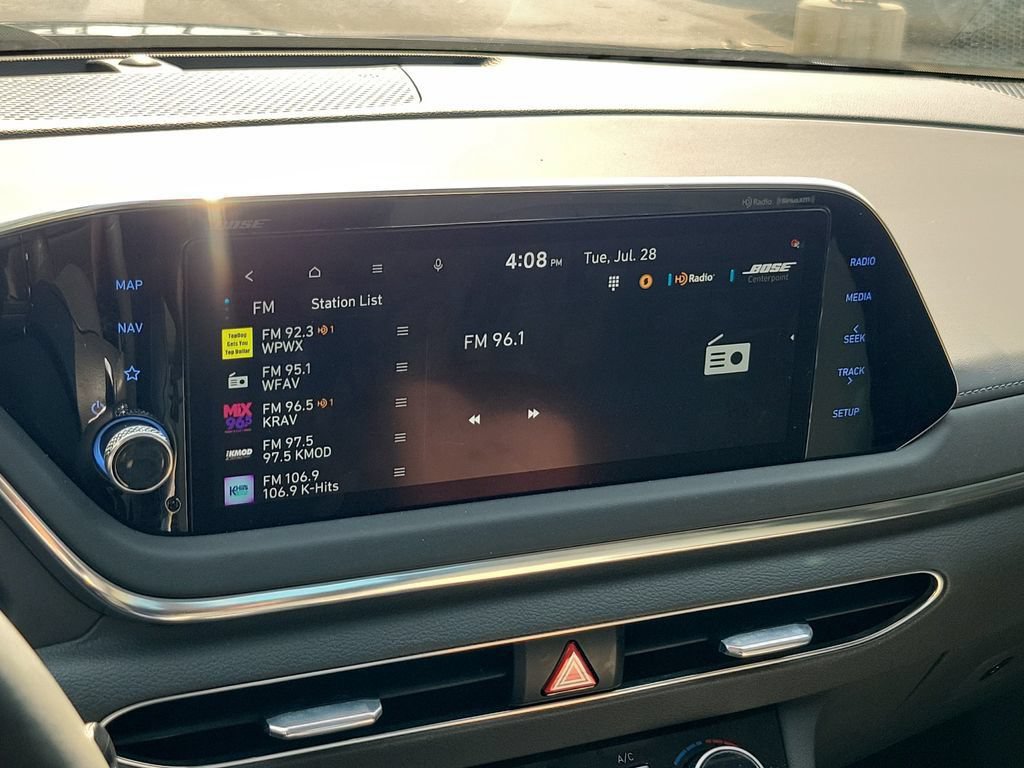 Used 2022 Hyundai Sonata Limited FWD image 26
